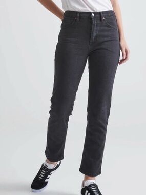 High-Rise Straight Jeans in Washed Black